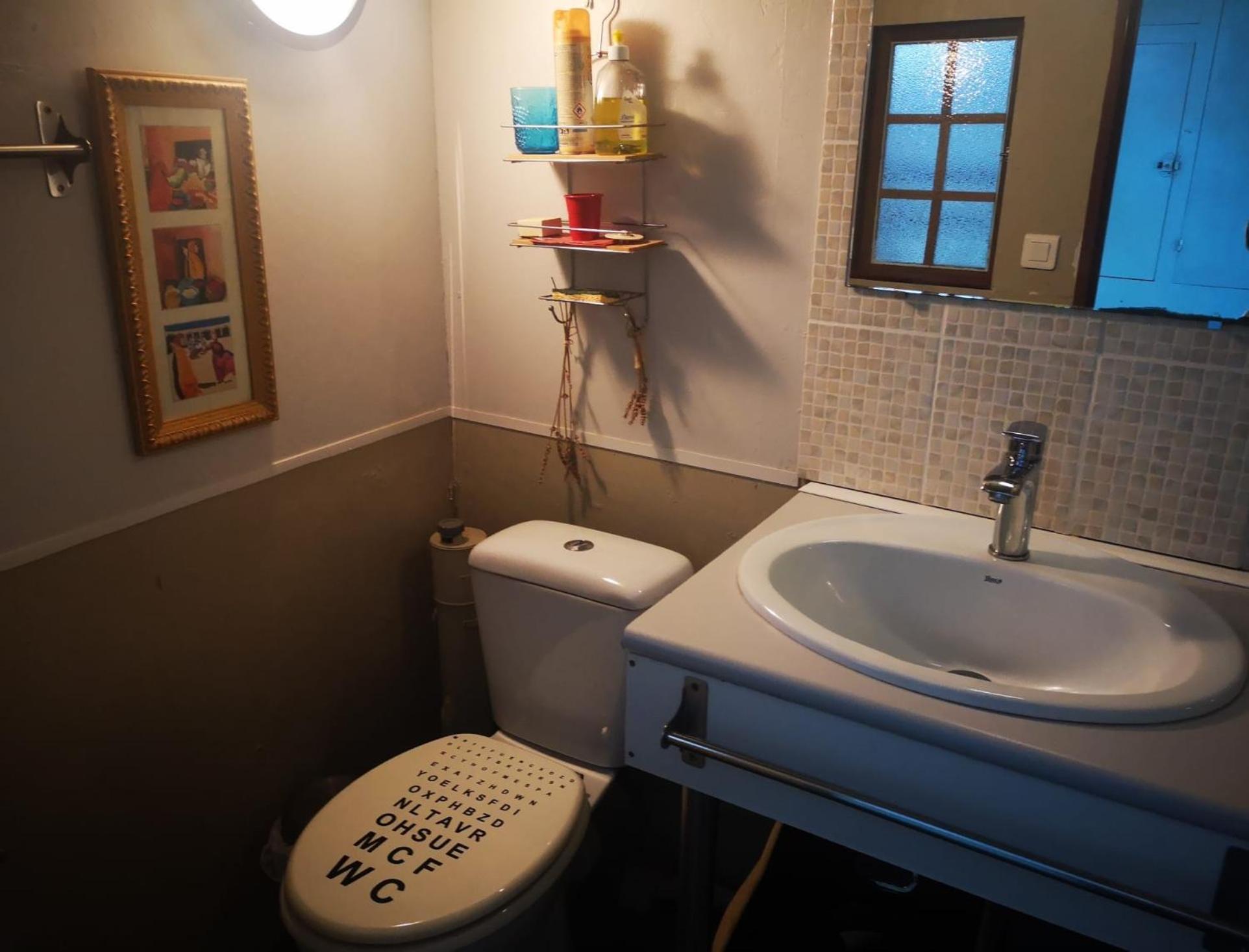 Chambres Avec Salle De Bains Et Cuisine En Centre Ville Argenton Sur Creuse Exterior foto